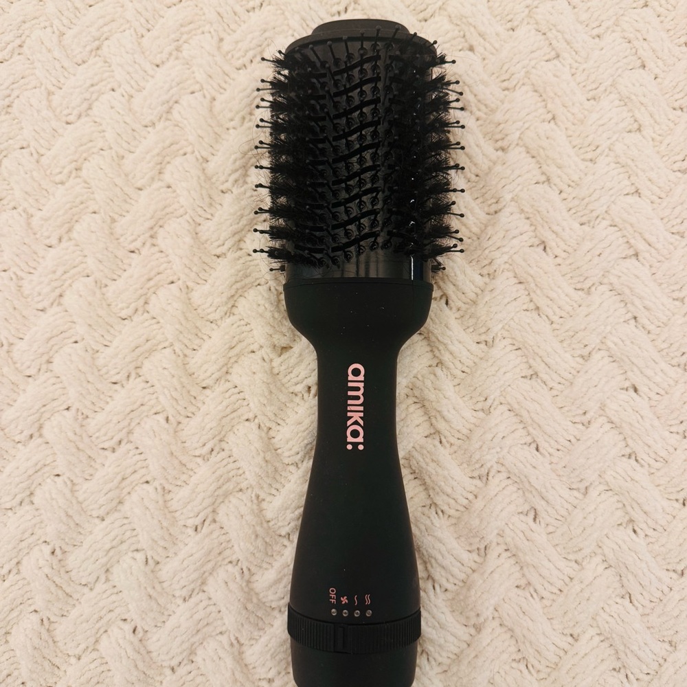 Amika Hair Blow Dry Brush